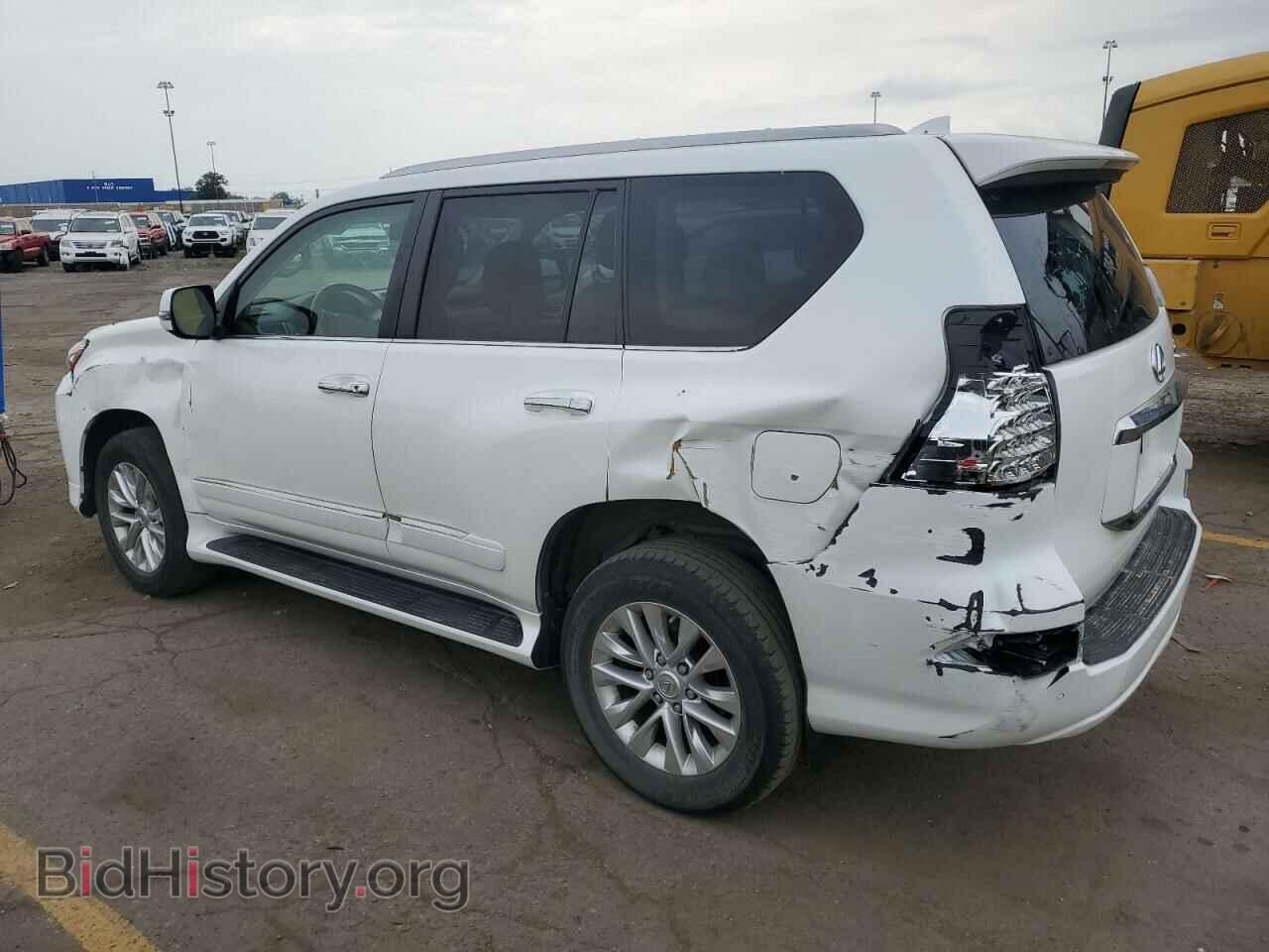 2019 LEXUS GX - VIN: JTJBM7FX2K5225789 - Фото 2
