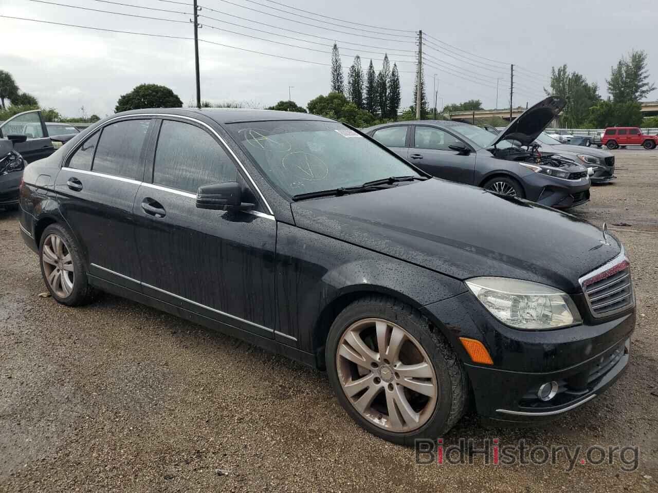 Photo WDDGF5EB1BR170960 - MERCEDES-BENZ C-CLASS 2011