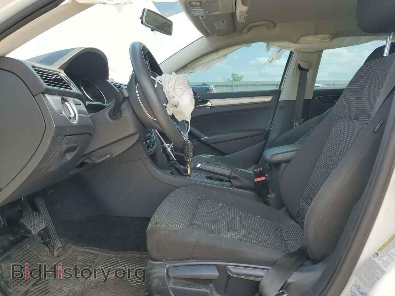 2017 VOLKSWAGEN PASSAT - VIN: 1VWAT7A38HC076084 - Фото 7