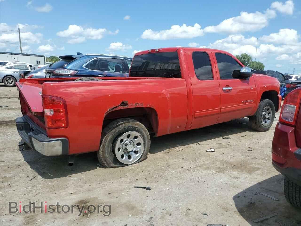 2011 CHEVROLET ALL Models - VIN: 1GCRCREA0BZ337304 - Фото 3