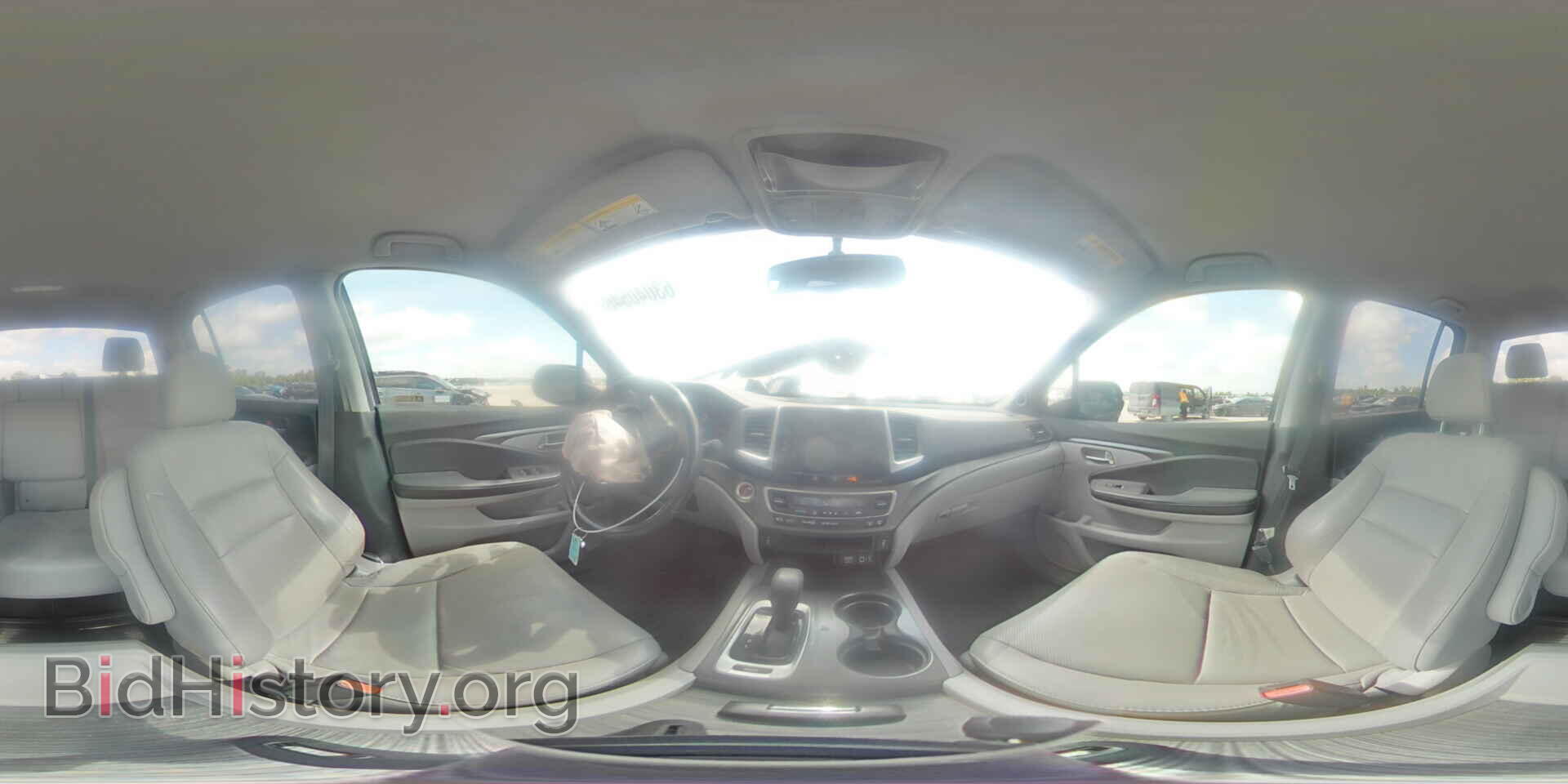 2018 HONDA RIDGELINE - VIN: 5FPYK2F65JB002583 - Photo 14