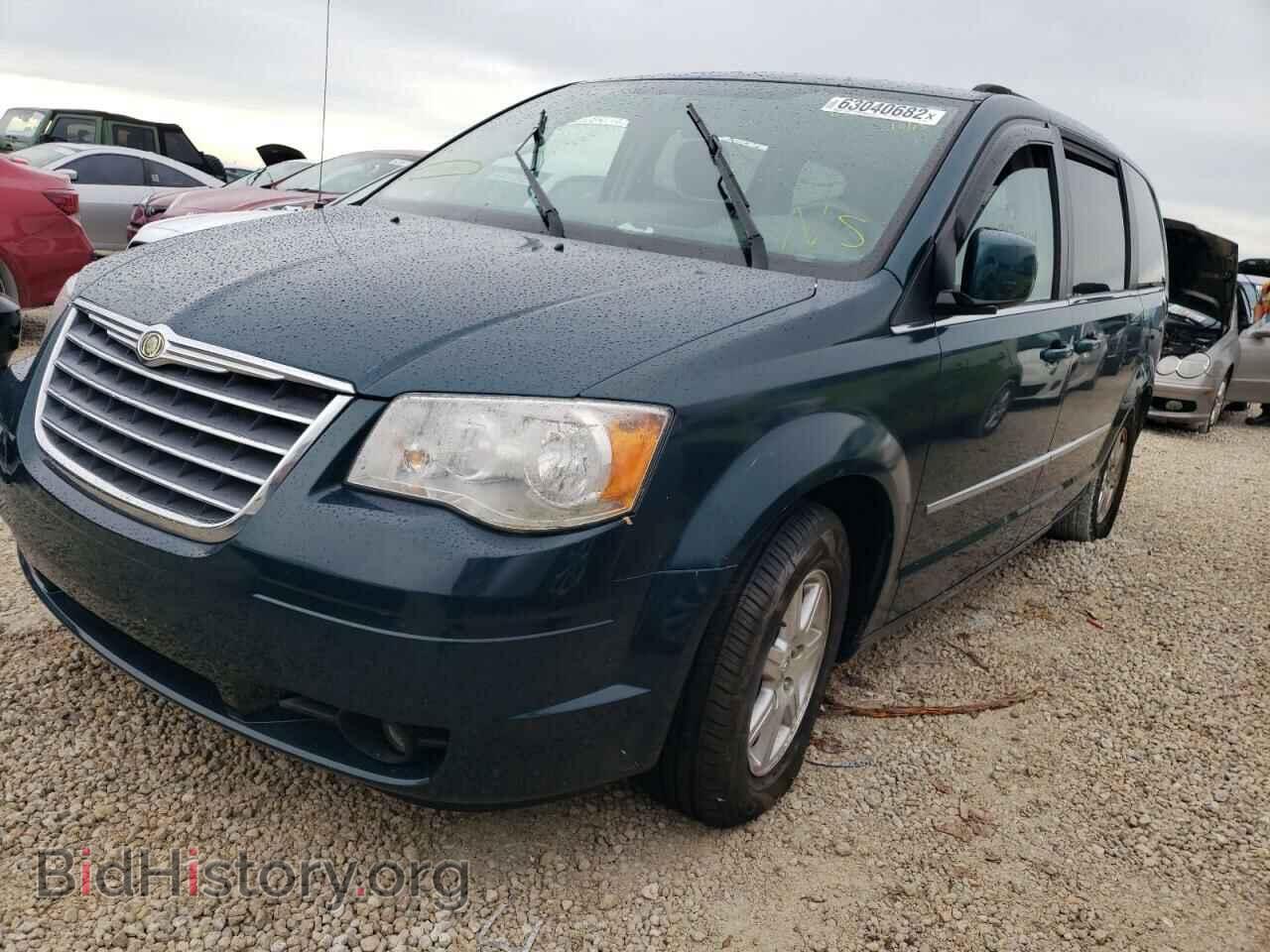 2009 CHRYSLER MINIVAN - VIN: 2A8HR54169R602101 - Фото 2