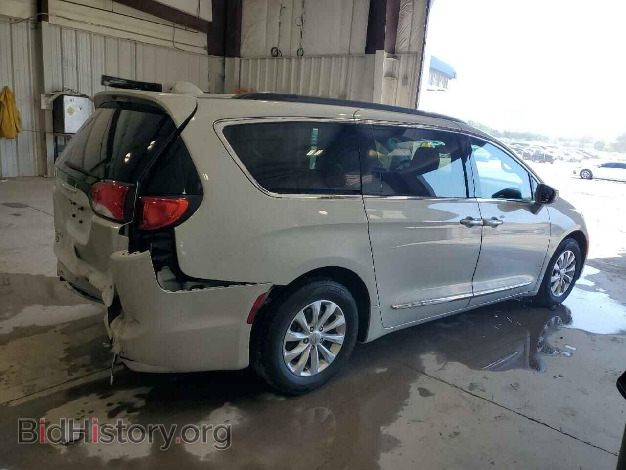 2017 CHRYSLER PACIFICA - VIN: 2C4RC1BG3HR770581 - Фото 3