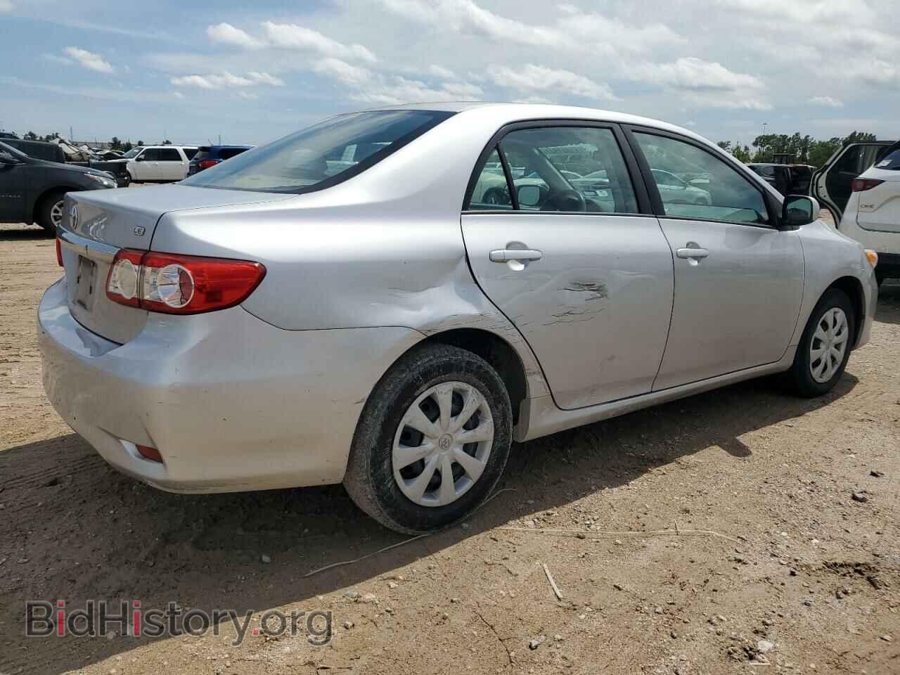 2011 TOYOTA COROLLA - VIN: 2T1BU4EE5BC726132 - Фото 3