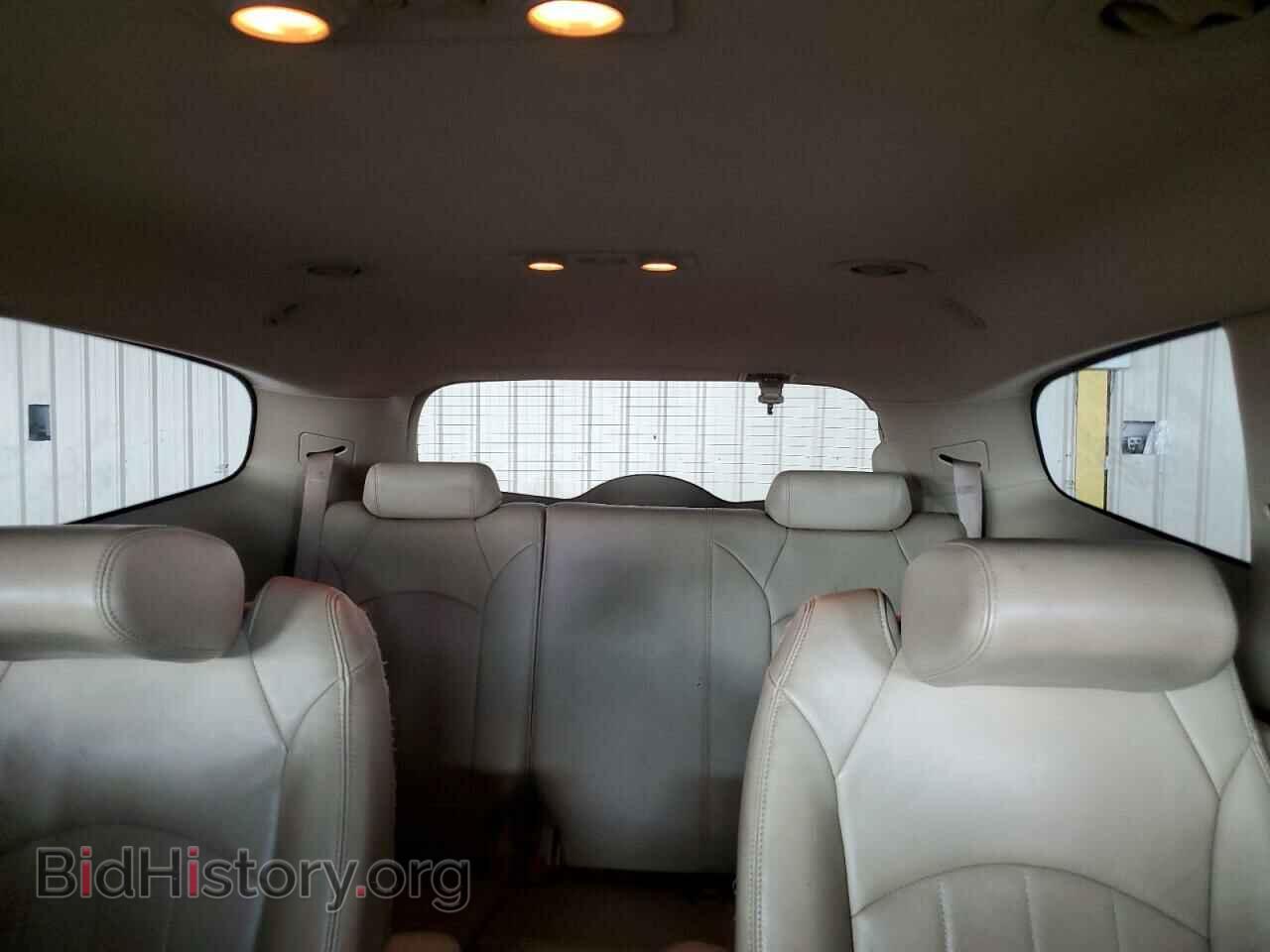 2011 BUICK ENCLAVE - VIN: 5GAKRBED2BJ297437 - Фото 10