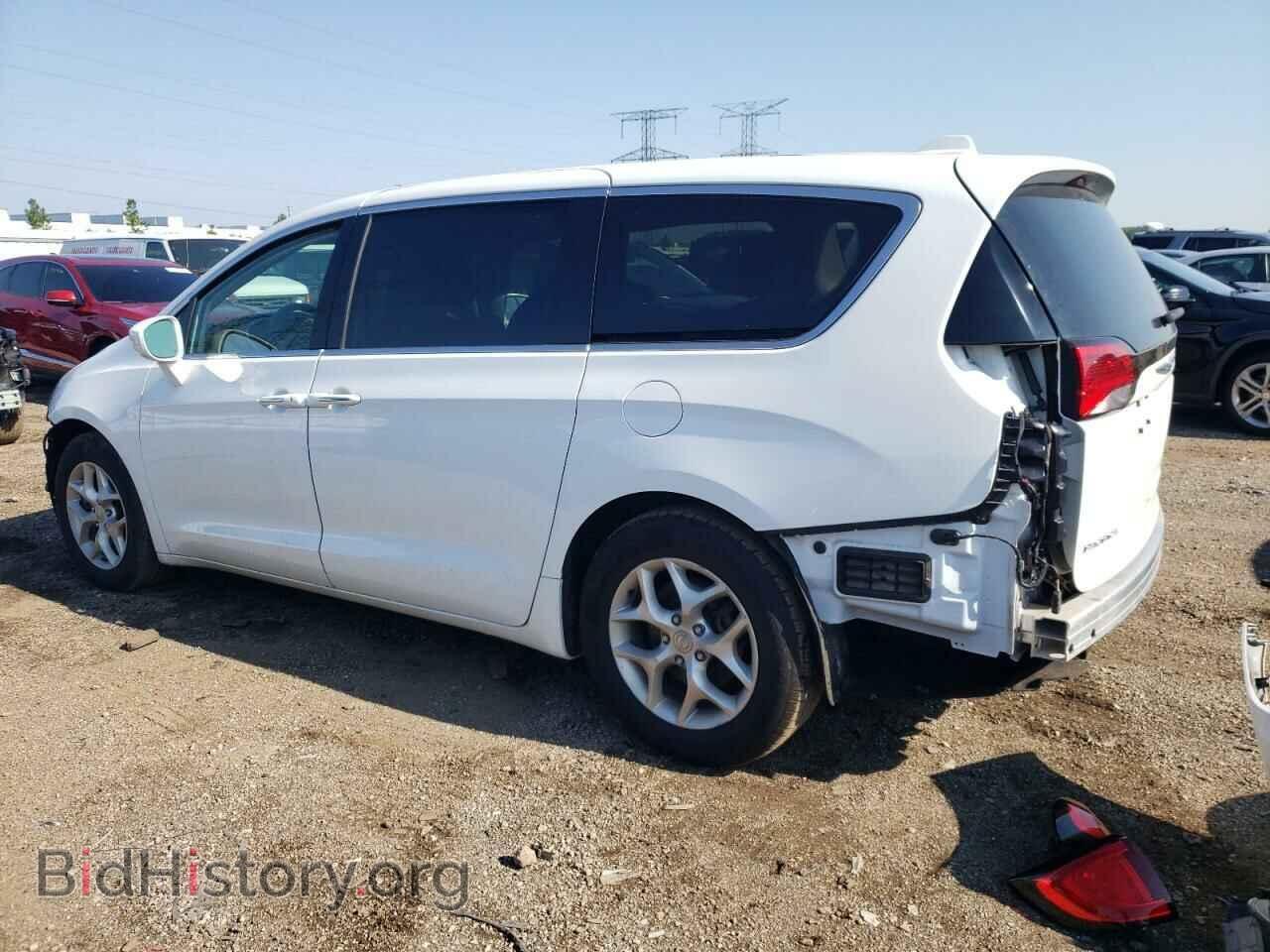 2018 CHRYSLER PACIFICA - VIN: 2C4RC1FG8JR271422 - Фото 2