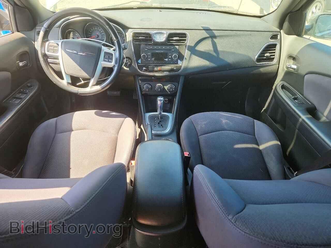 2012 CHRYSLER 200 - VIN: 1C3CCBBG4CN304695 - Фото 8