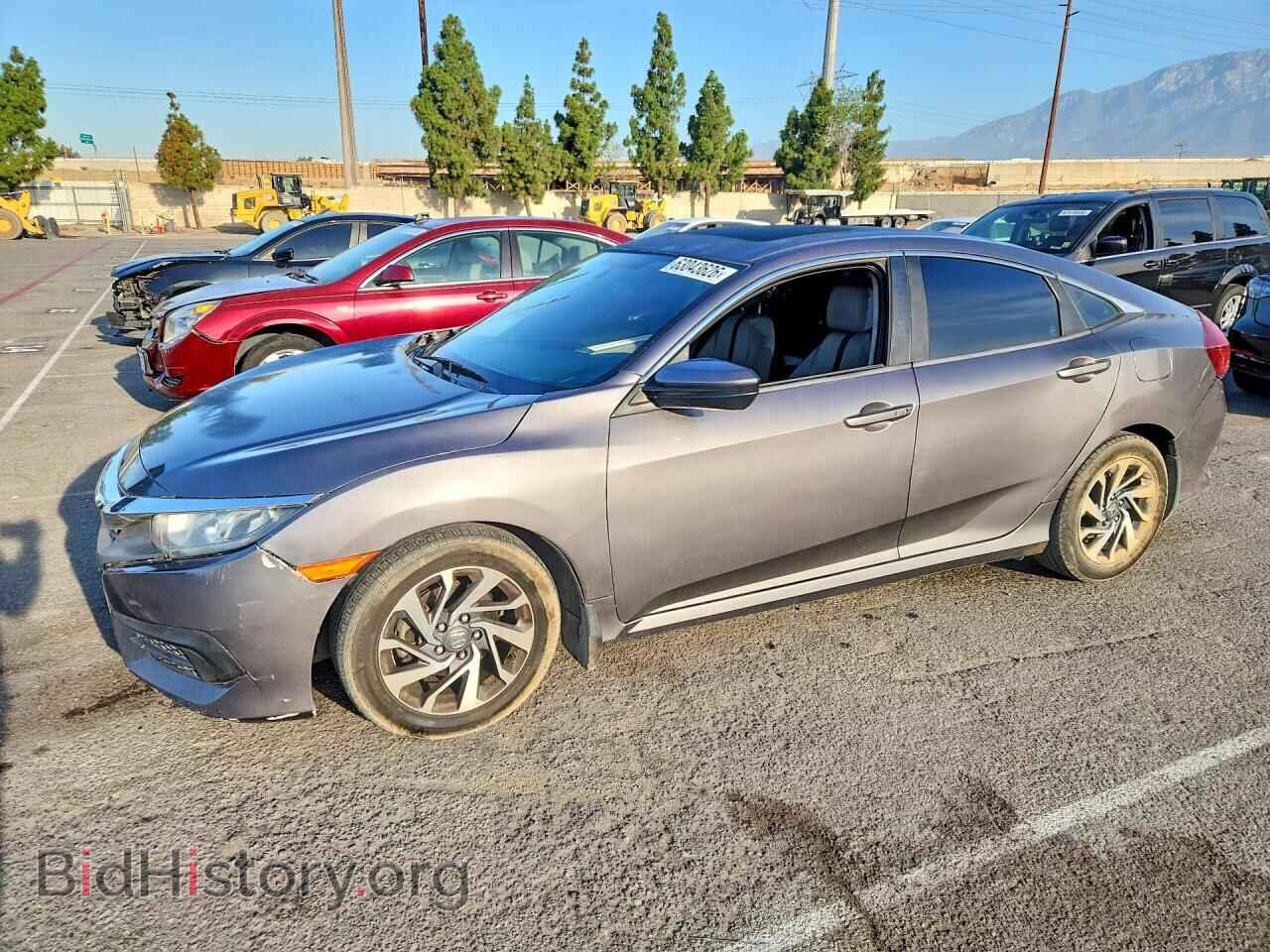 Фотография 2HGFC2F70HH536618 - HONDA CIVIC 2017