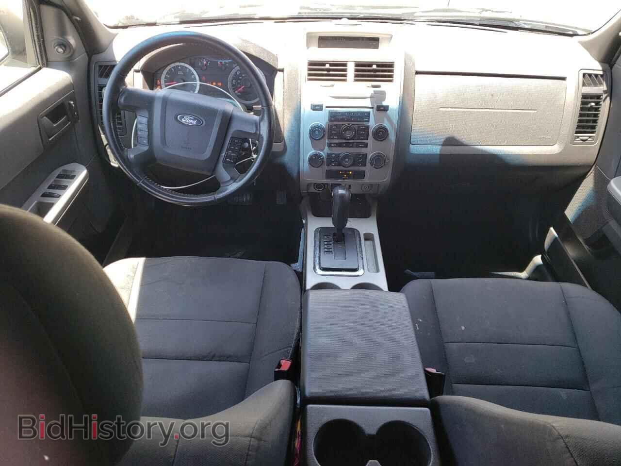 2011 FORD ESCAPE - VIN: 1FMCU0D70BKC61849 - Фото 8