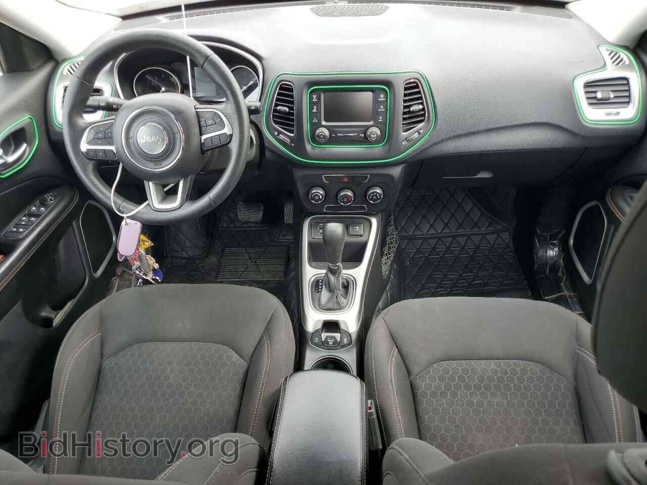 2018 JEEP COMPASS - VIN: 3C4NJCAB3JT123431 - Фото 8