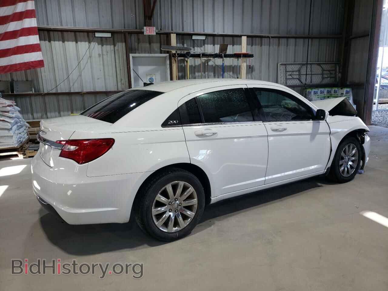 2014 CHRYSLER 200 - VIN: 1C3CCBBG2EN106684 - Фото 3