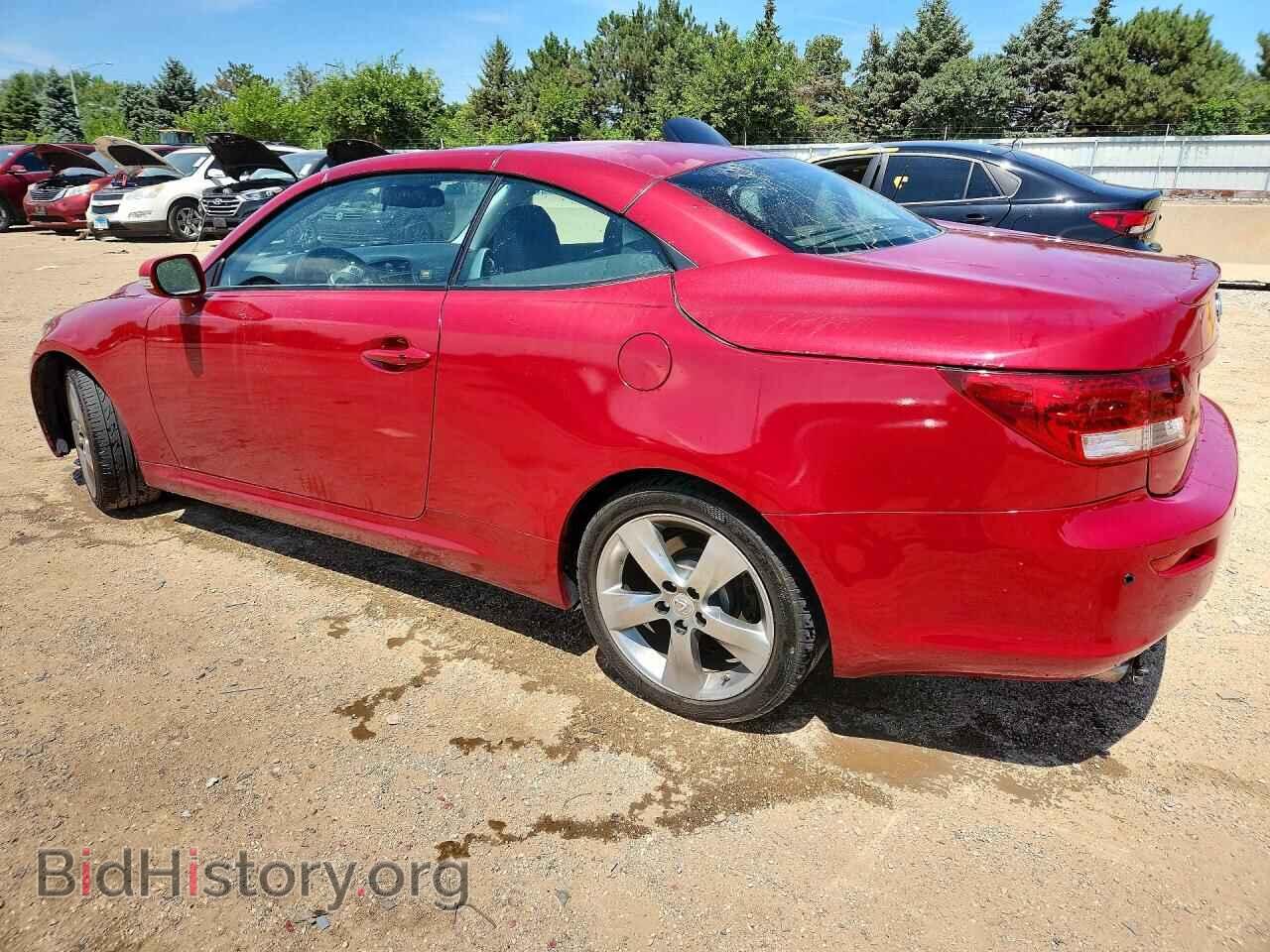 2011 LEXUS IS - VIN: JTHFE2C22B2505208 - Photo 2