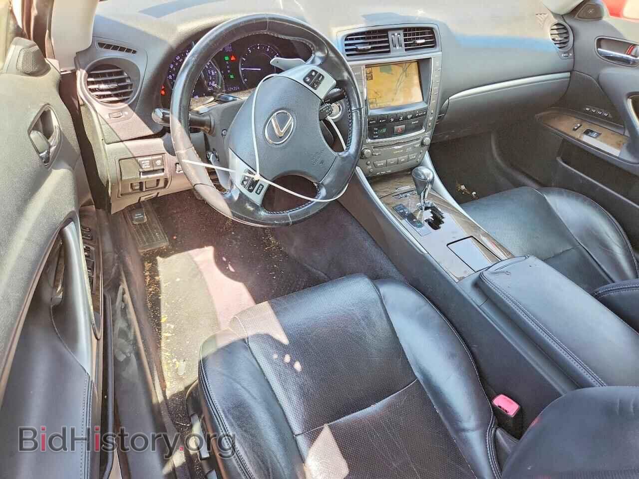 2011 LEXUS IS - VIN: JTHFE2C22B2505208 - Photo 8