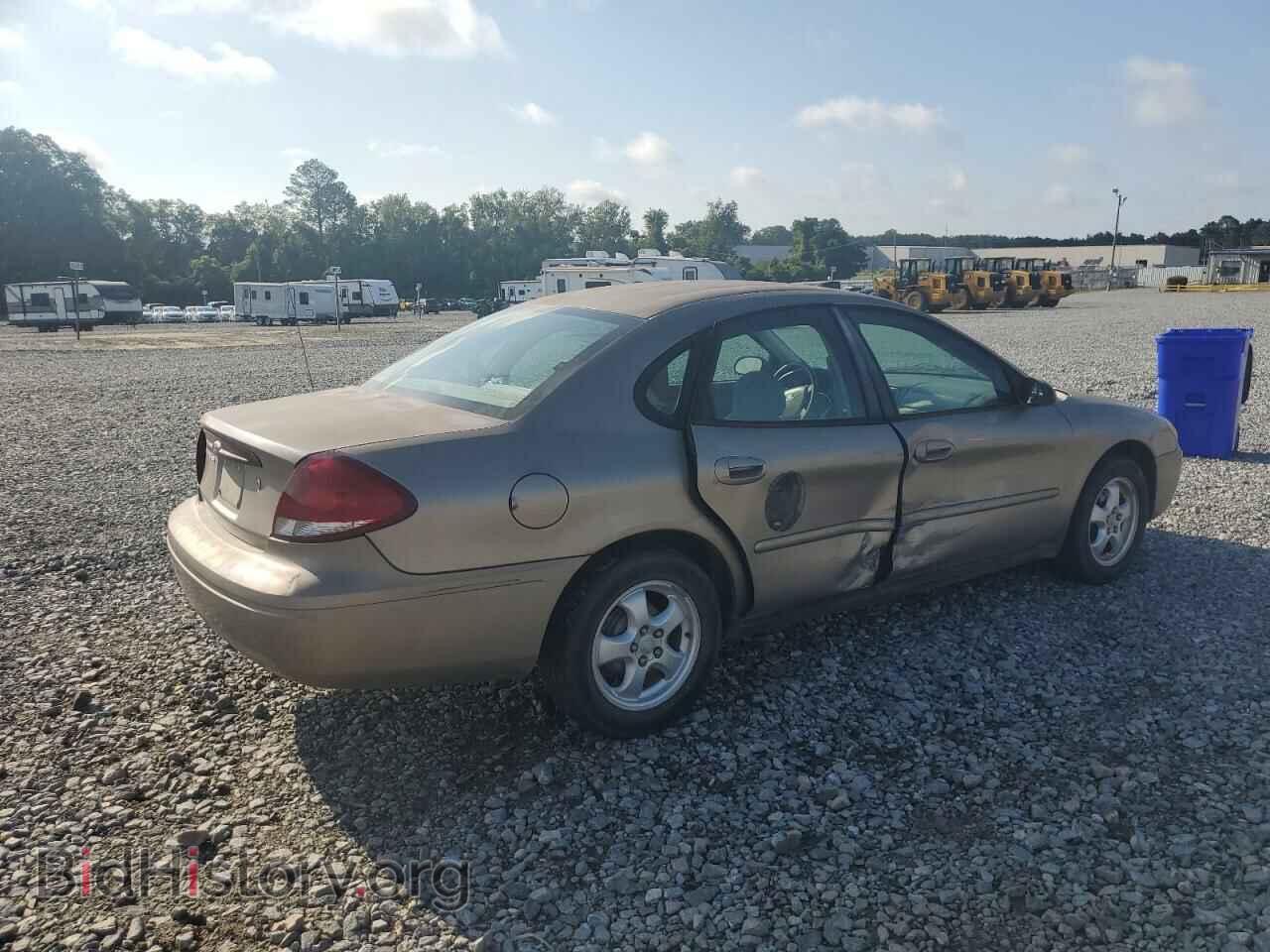 2005 FORD TAURUS - VIN: 1FAFP53U95A275679 - Фото 3