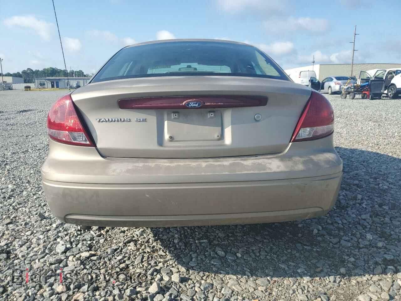 2005 FORD TAURUS - VIN: 1FAFP53U95A275679 - Фото 6