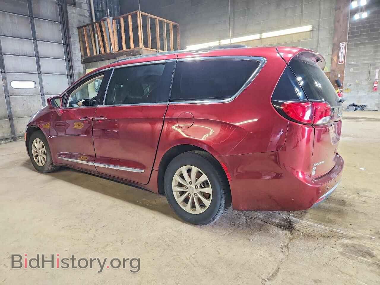 2019 CHRYSLER PACIFICA - VIN: 2C4RC1BG3KR704765 - Фото 2