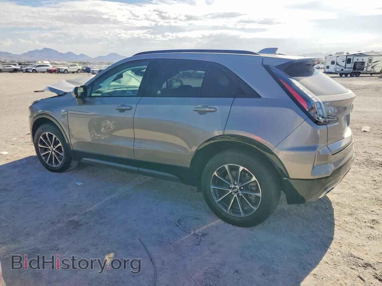 2024 CADILLAC XT4 - VIN: 1GYFZER45RF211945 - Photo 2