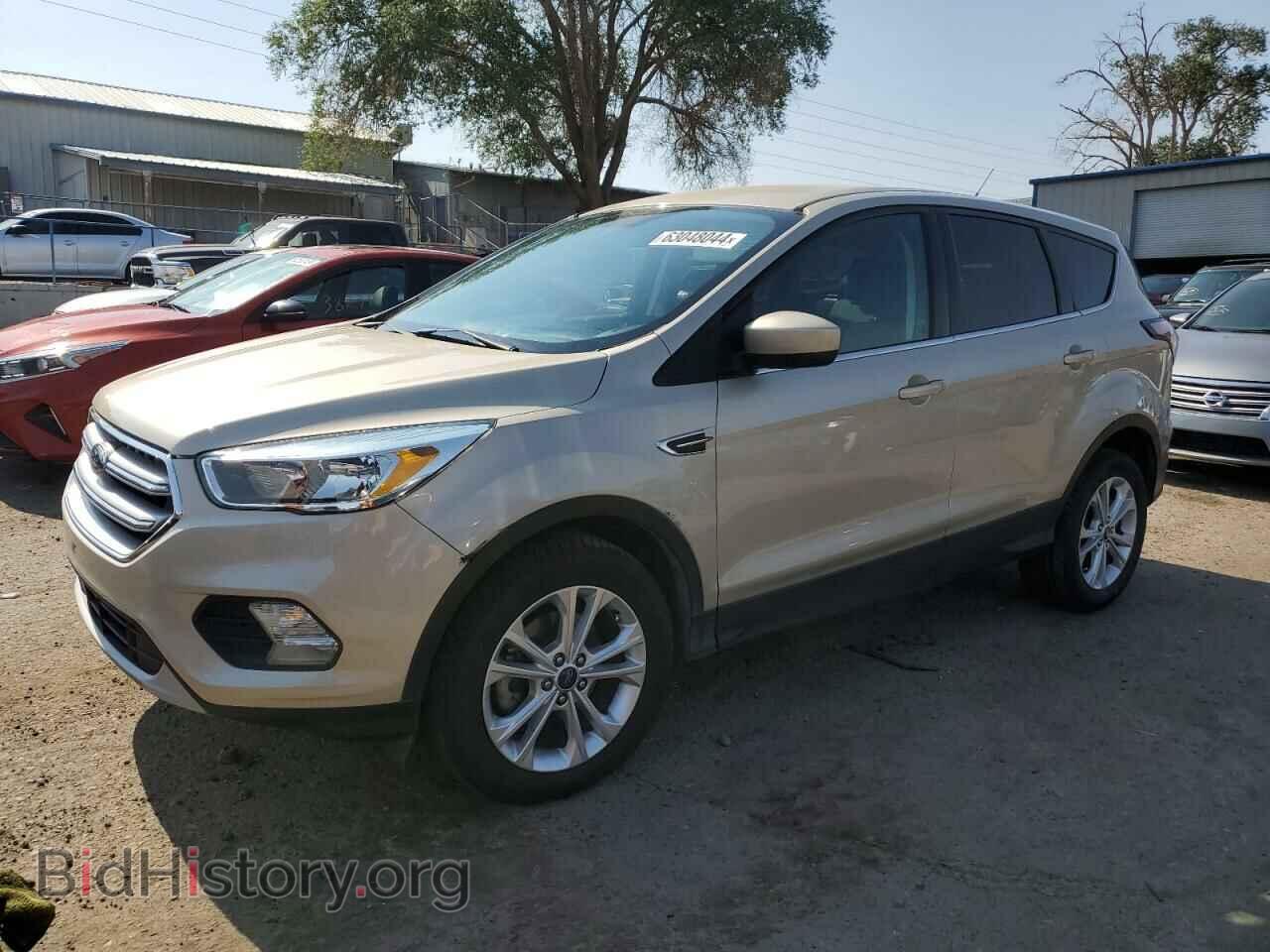 Фотография 1FMCU0GD3HUE03027 - FORD ESCAPE 2017