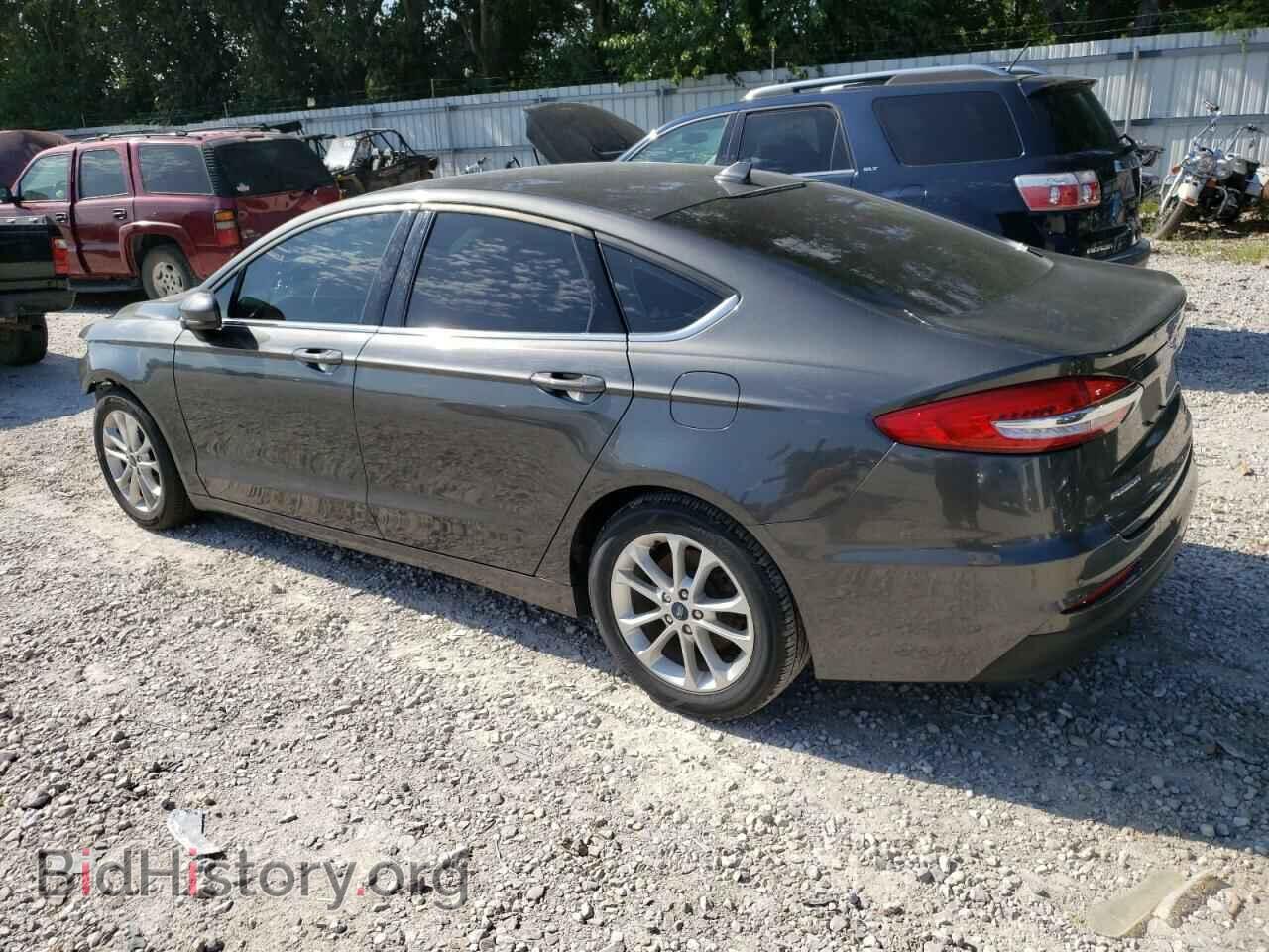 2019 FORD FUSION - VIN: 3FA6P0HD0KR193692 - Photo 2