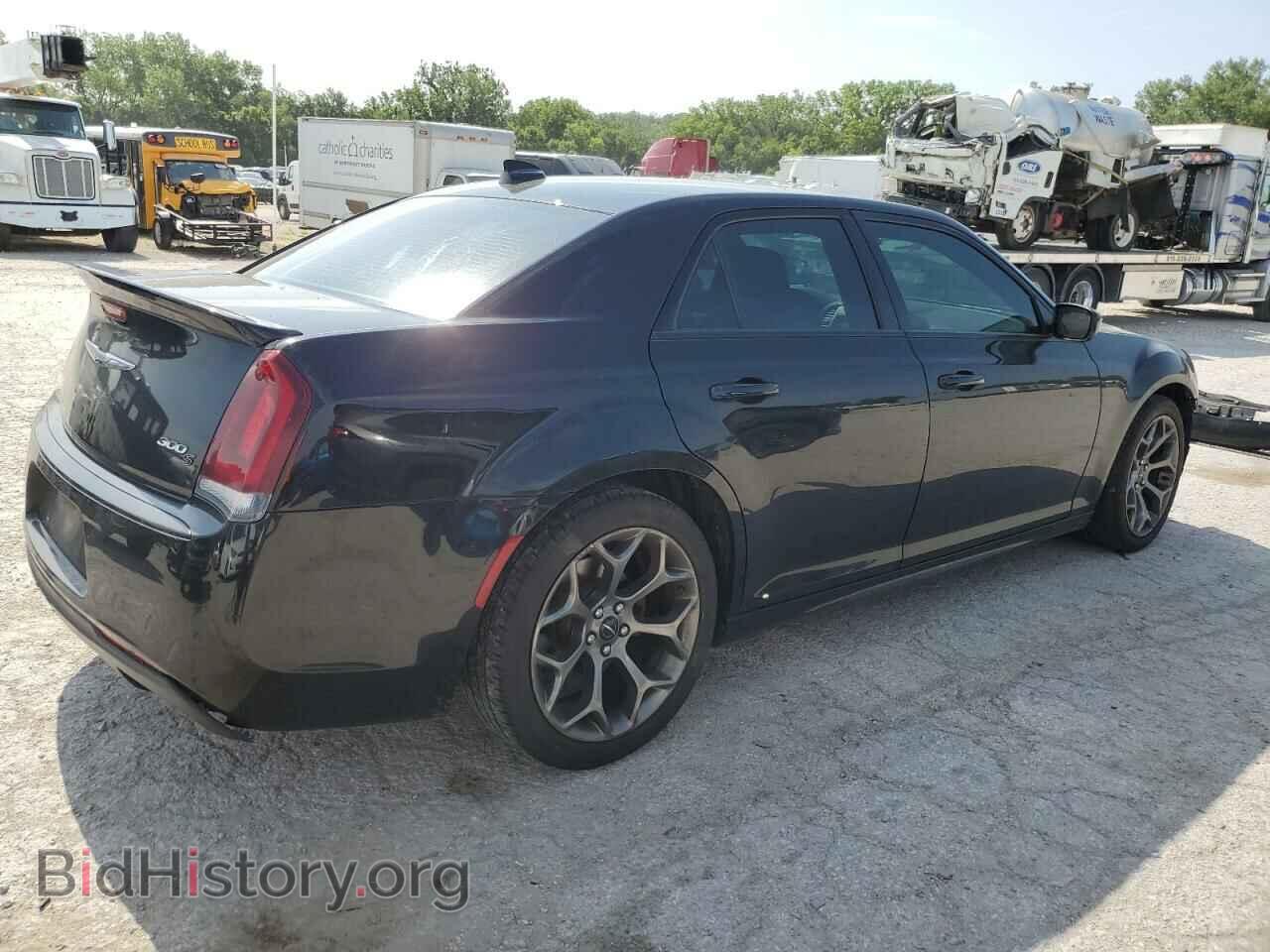 2018 CHRYSLER 300 - VIN: 2C3CCABG6JH142987 - Фото 3