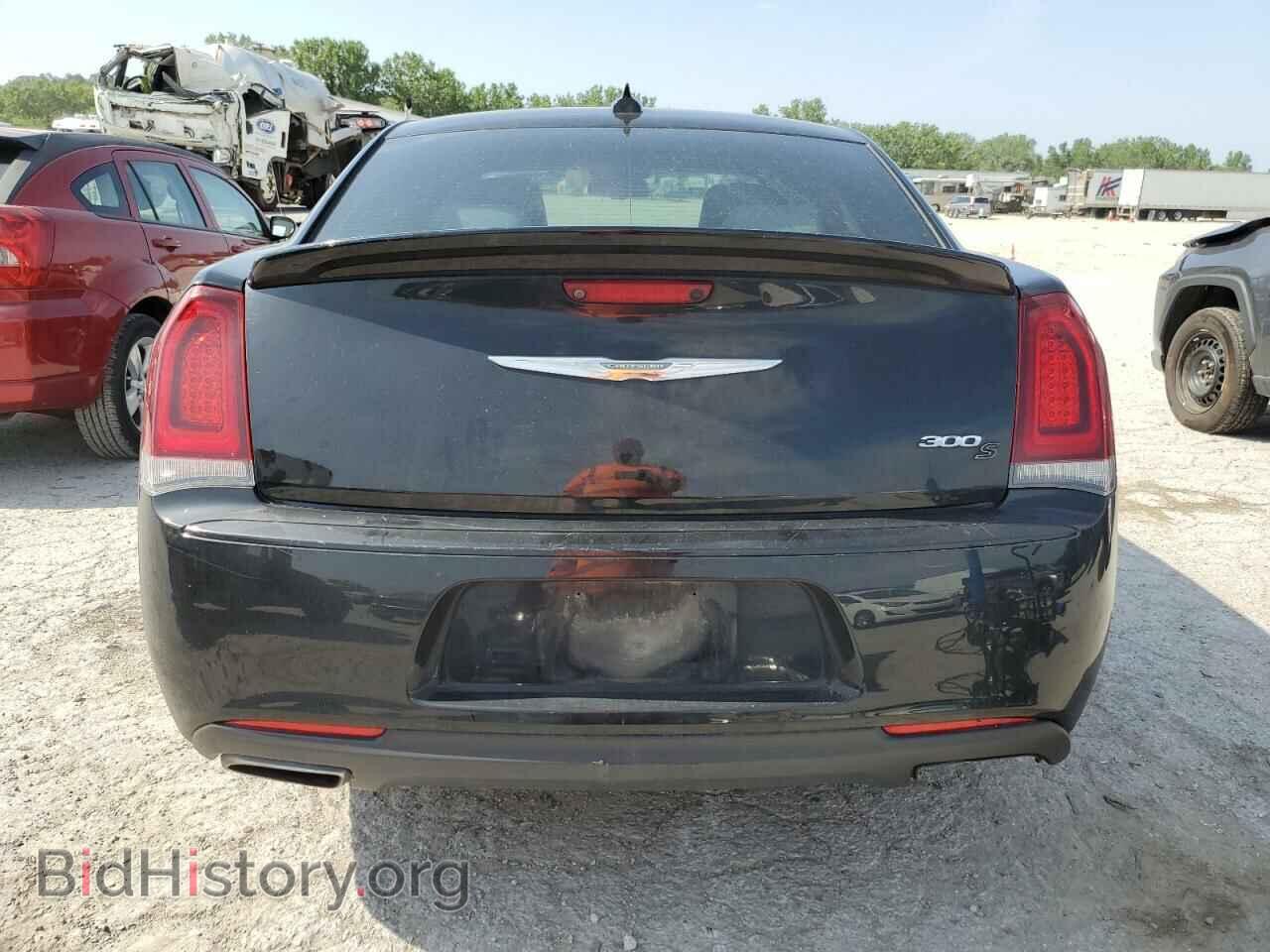 2018 CHRYSLER 300 - VIN: 2C3CCABG6JH142987 - Фото 6
