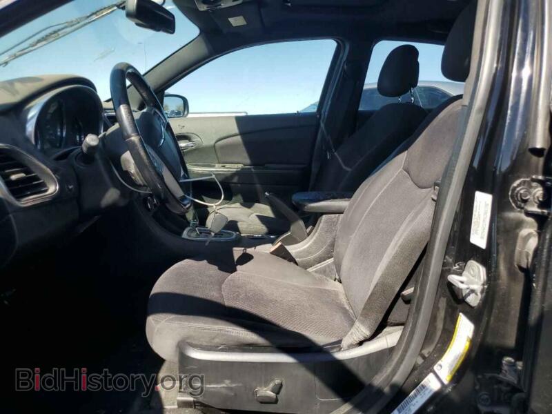 2012 Chrysler 200 (VIN 1C3CCBBGXCN307312) — фото 7 из 13