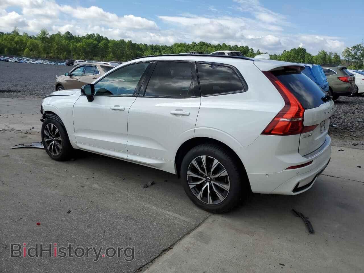 2025 VOLVO XC60 PLUS - VIN: YV4M12RC4S1038848 - Фото 2