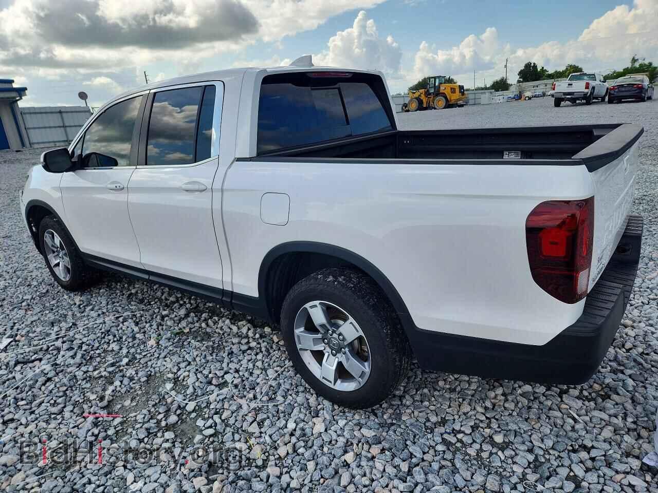 2025 HONDA RIDGELINE - VIN: 5FPYK3F5XSB051261 - Фото 2
