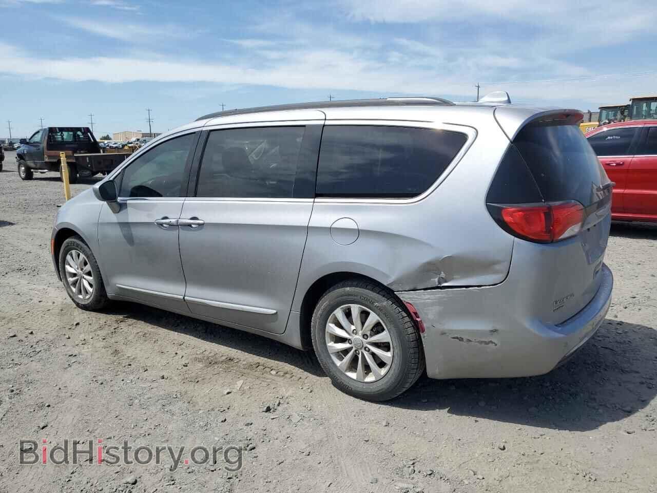 2017 CHRYSLER PACIFICA - VIN: 2C4RC1BG1HR540571 - Фото 2