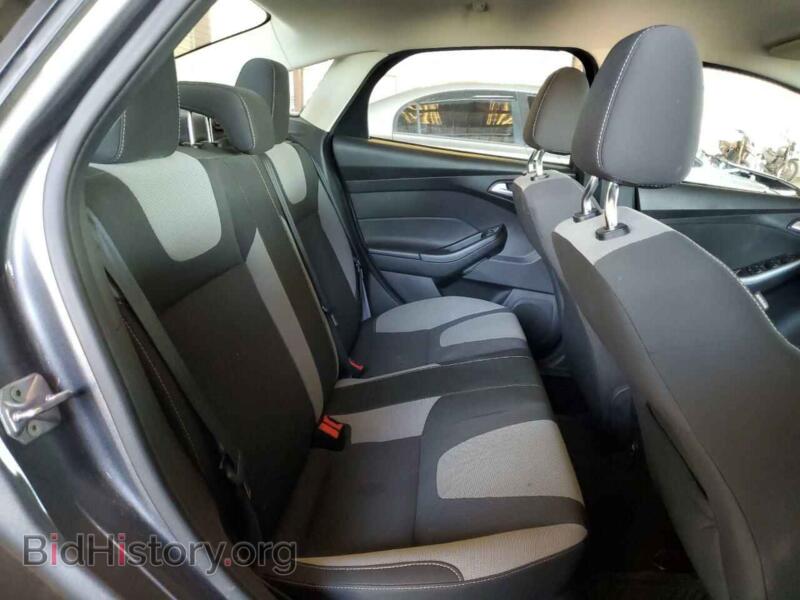2012 Ford FOCUS (VIN 1FAHP3F28CL114572) — фото 10 из 12