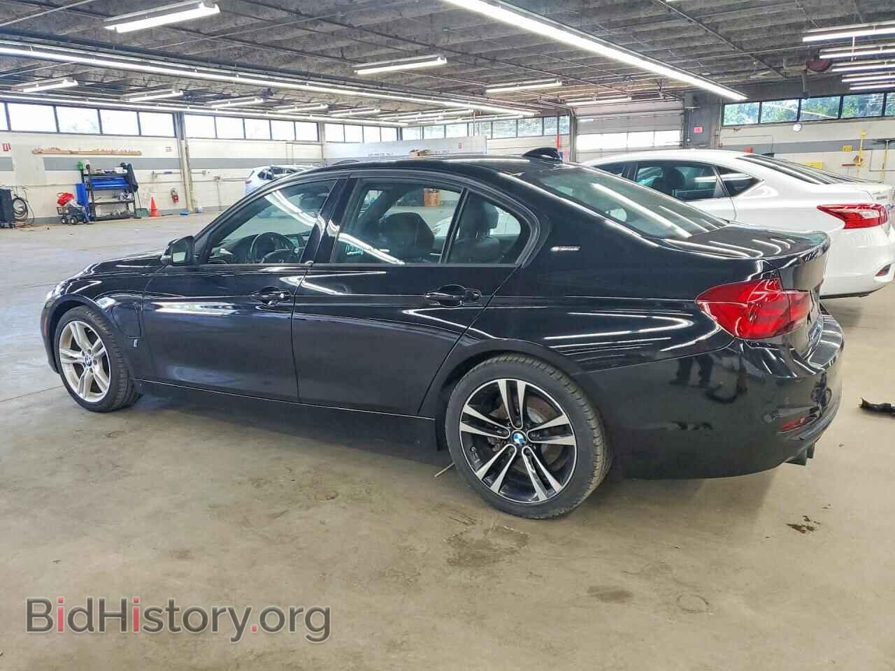 2018 BMW 3 SERIES - VIN: WBA8E1C52JA178048 - Фото 2