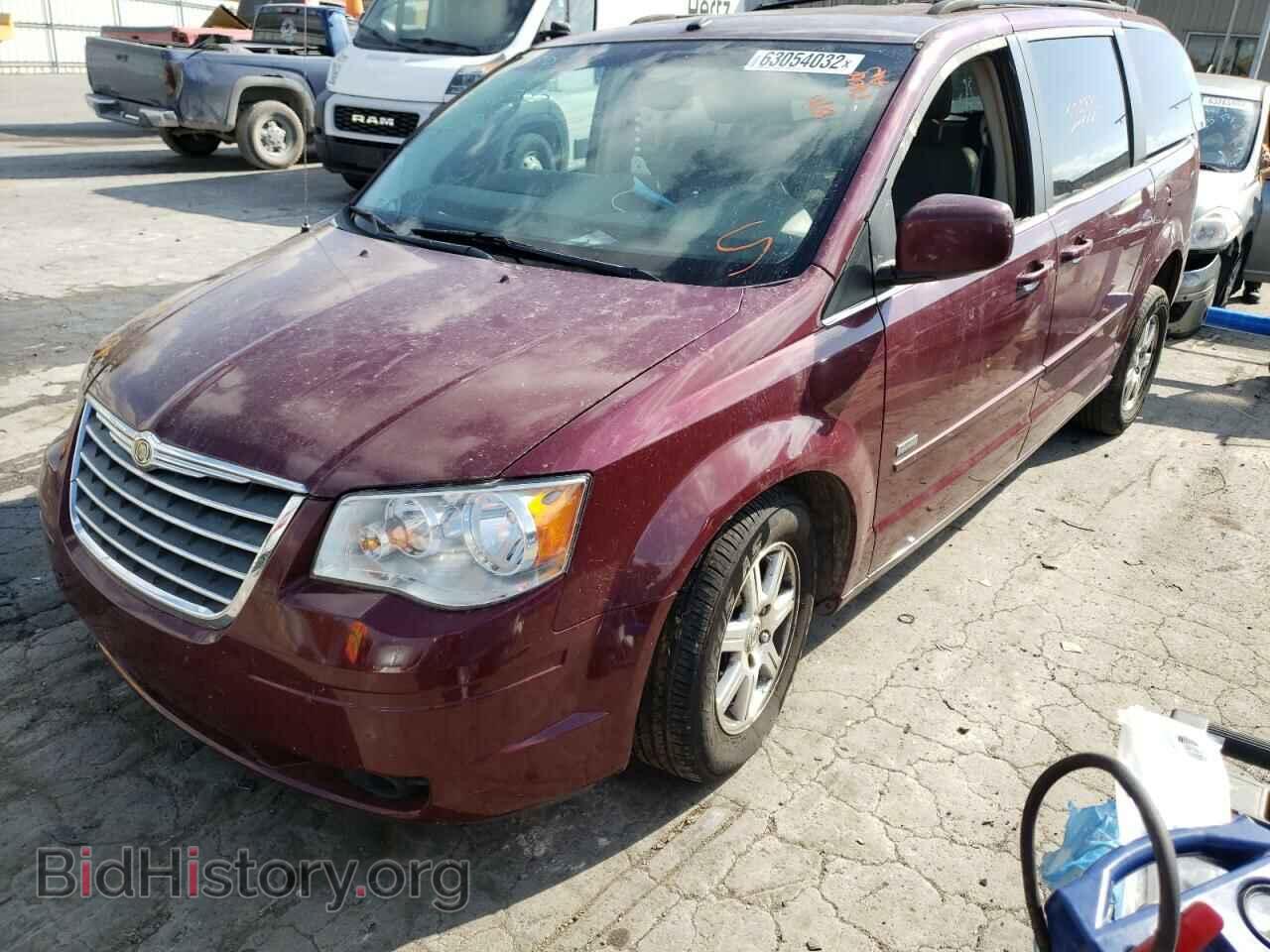 2008 CHRYSLER MINIVAN - VIN: 2A8HR54P48R826325 - Фото 2