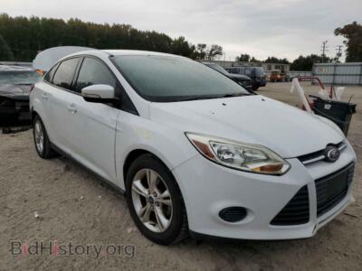 2014 Ford FOCUS Focus SE, белый — VIN 1FADP3F22EL180794, Copart