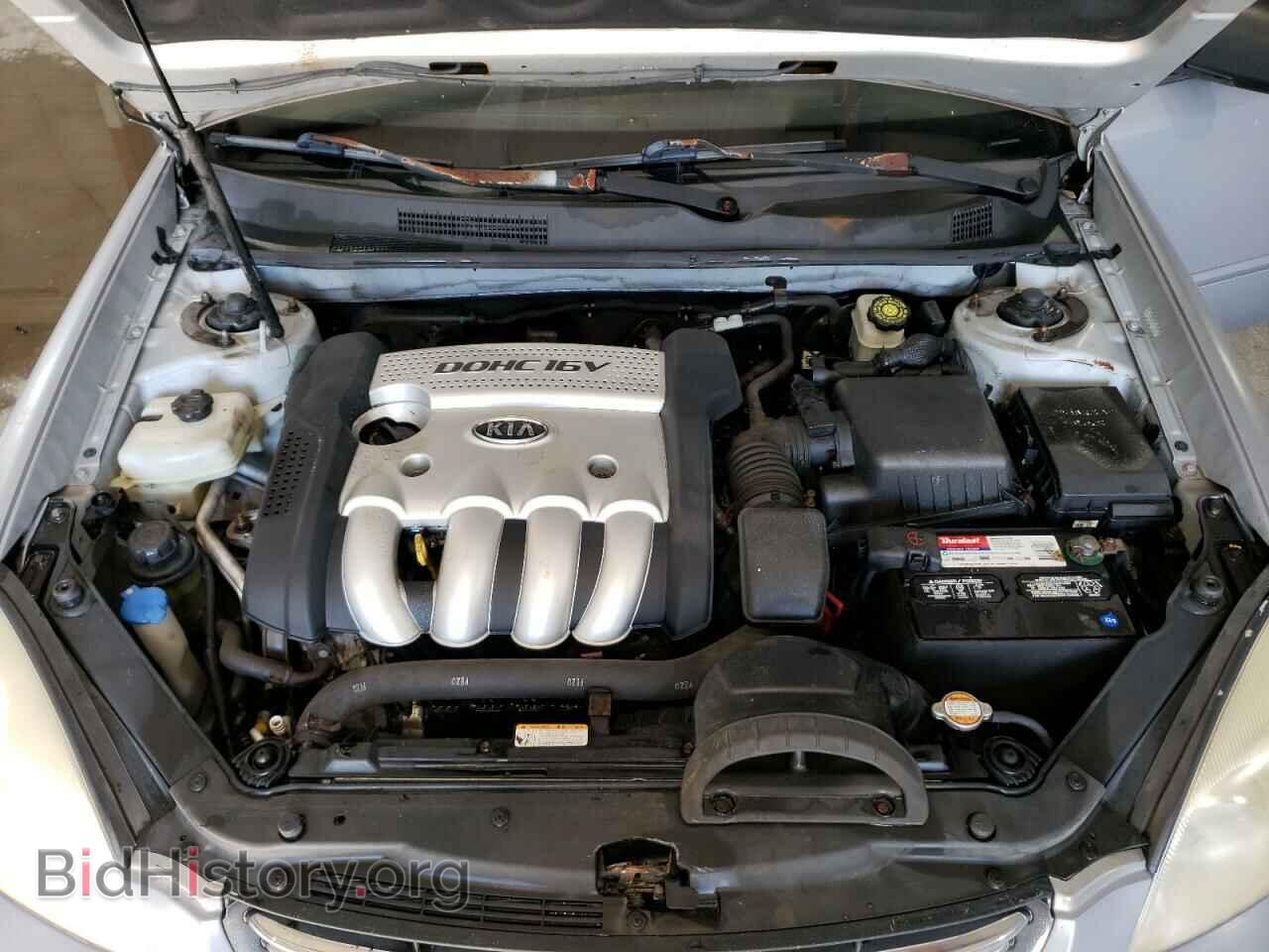 2006 KIA OPTIMA - VIN: KNAGE123565070583 - Фото 11
