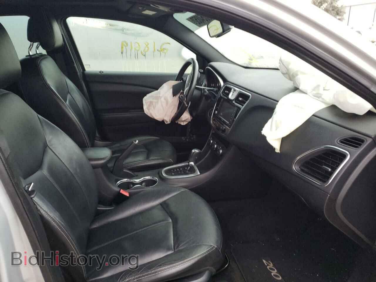2011 CHRYSLER 200 - VIN: 1C3BC2FGXBN617724 - Фото 5