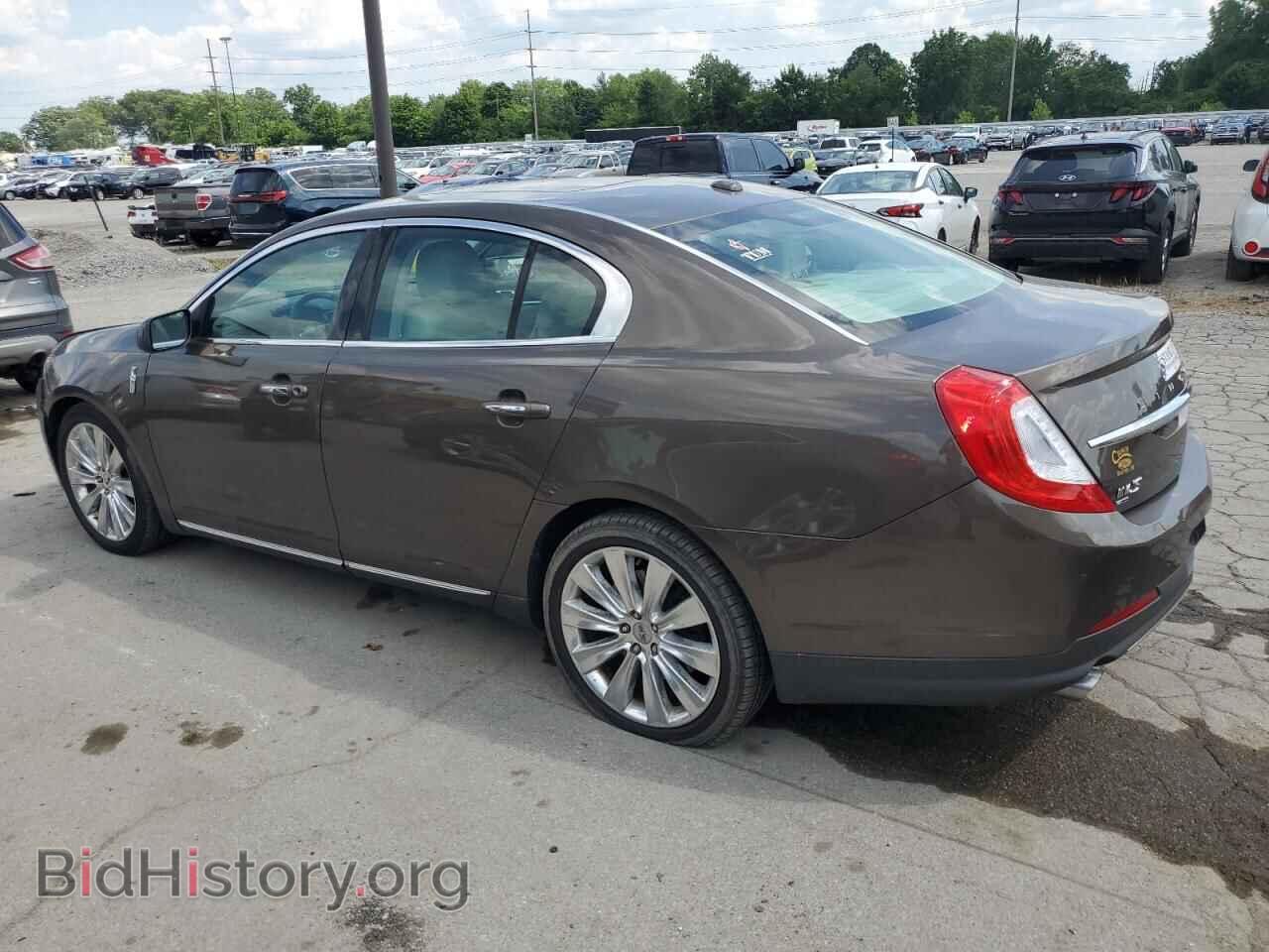2016 LINCOLN MKS - VIN: 1LNHL9FTXGG600666 - Фото 2