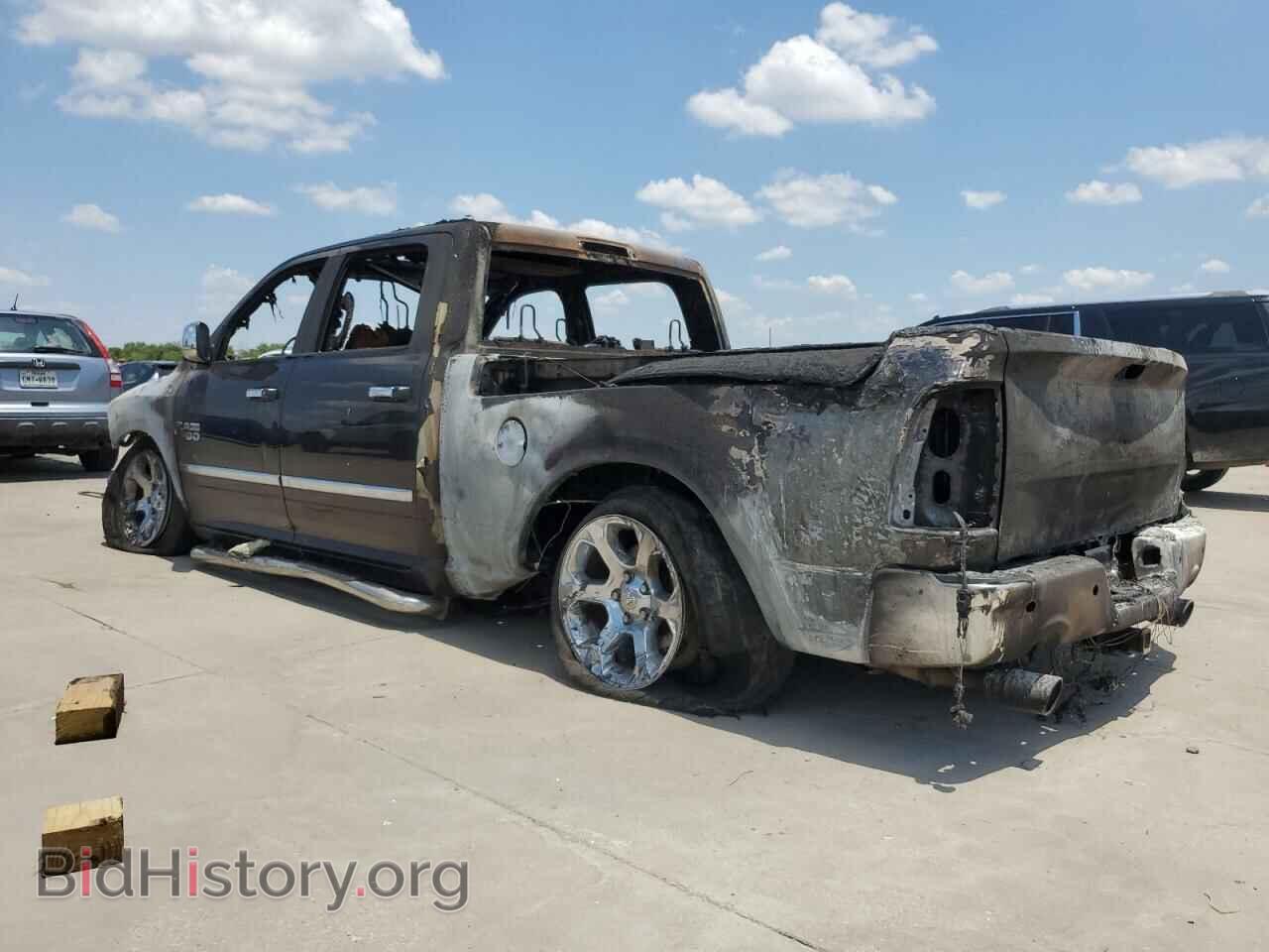 2016 RAM 1500 - VIN: 1C6RR7VT4GS391264 - Фото 2