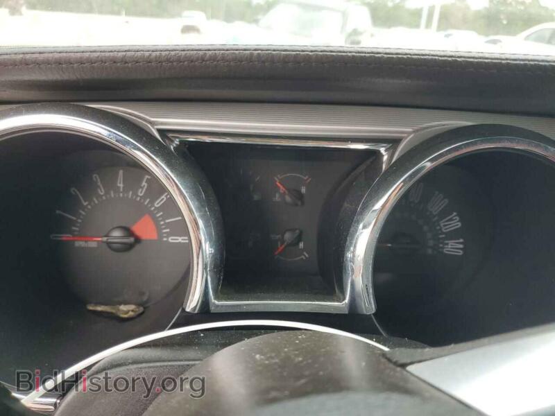 2007 Ford MUSTANG (VIN 1ZVFT82HX75239357) — фото 9 из 12