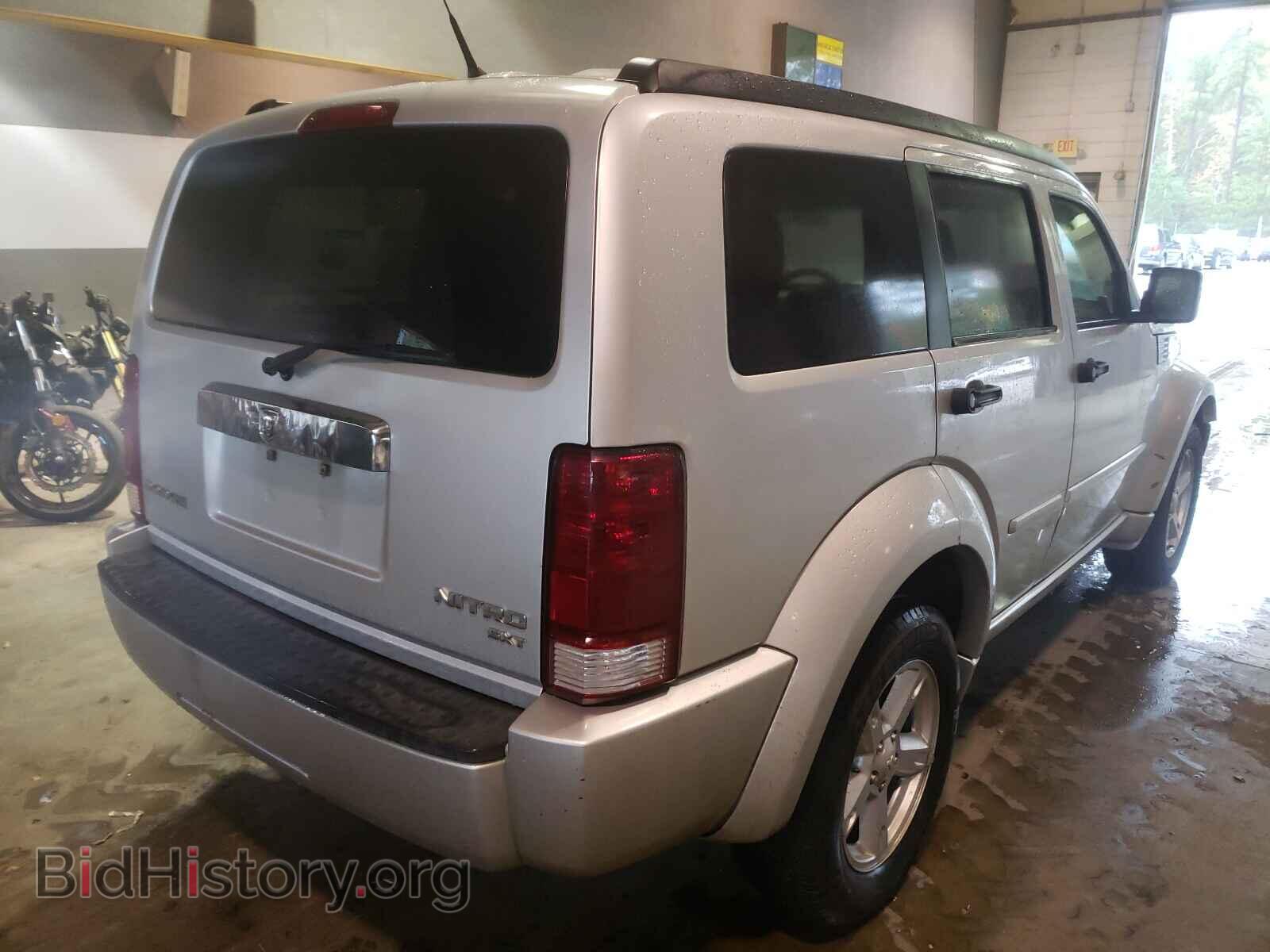 2011 DODGE NITRO - VIN: 1D4PT5GK5BW544314 - Photo 4