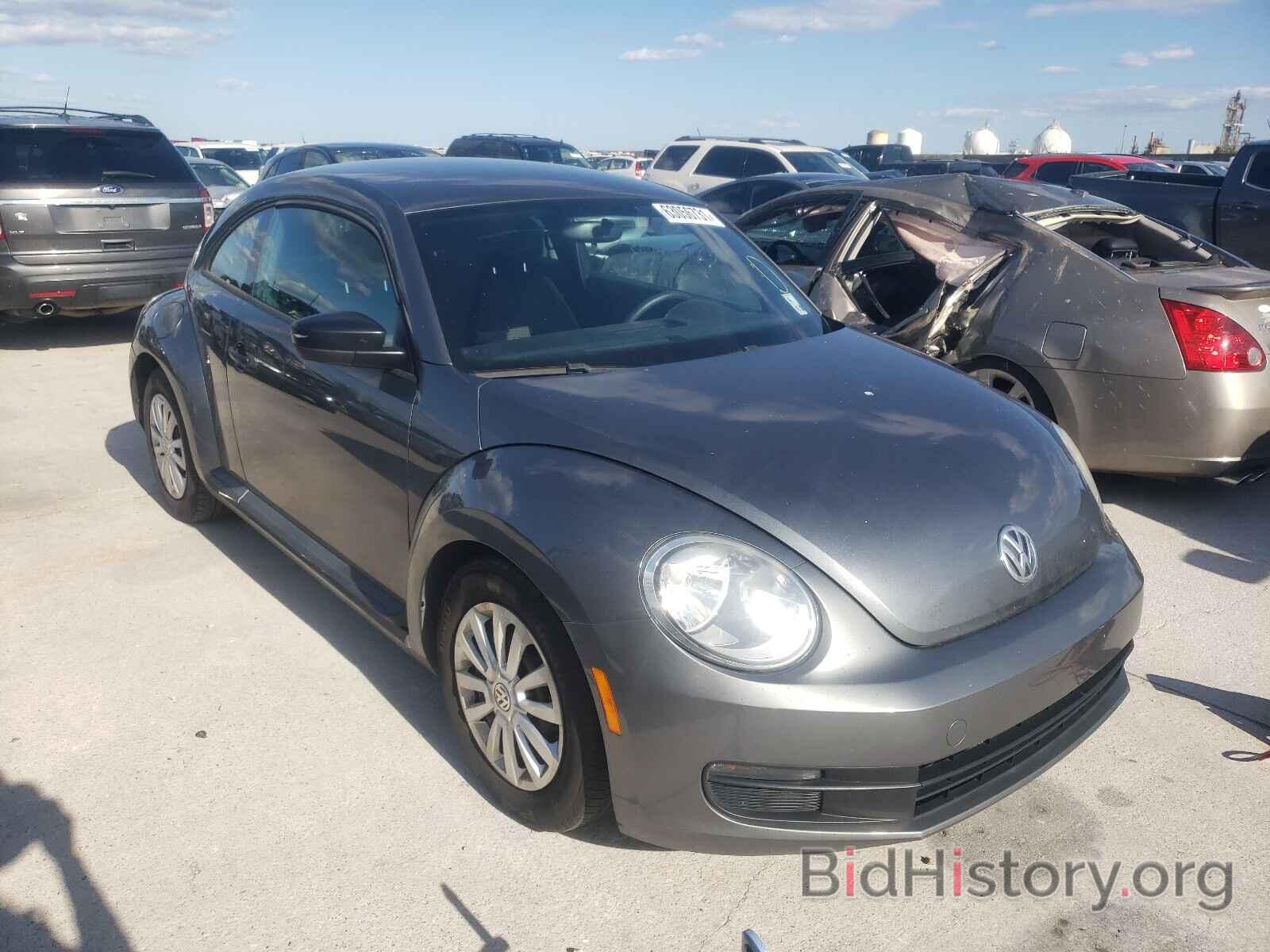 Photo 3VWFP7AT8CM644707 - VOLKSWAGEN BEETLE 2012