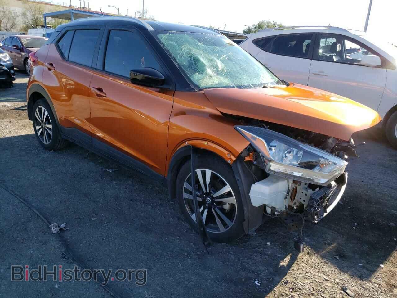 2019 NISSAN KICKS - VIN: 3N1CP5CU3KL564027 - Фото 4