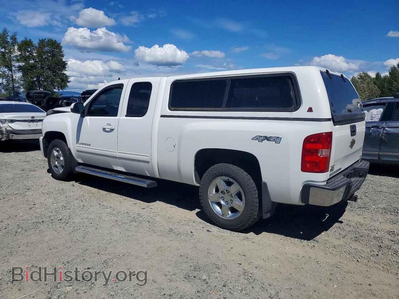2011 CHEVROLET SILVERADO - VIN: 1GCRKTE39BZ235615 - Фото 2