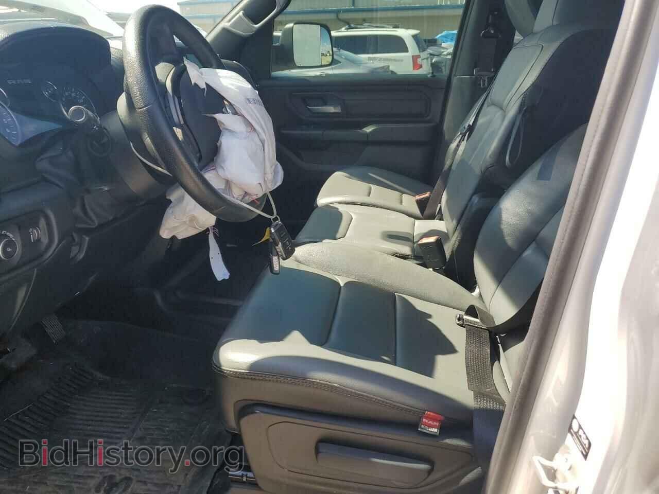 2024 RAM 1500 - VIN: 1C6RRECT8RN231817 - Фото 8