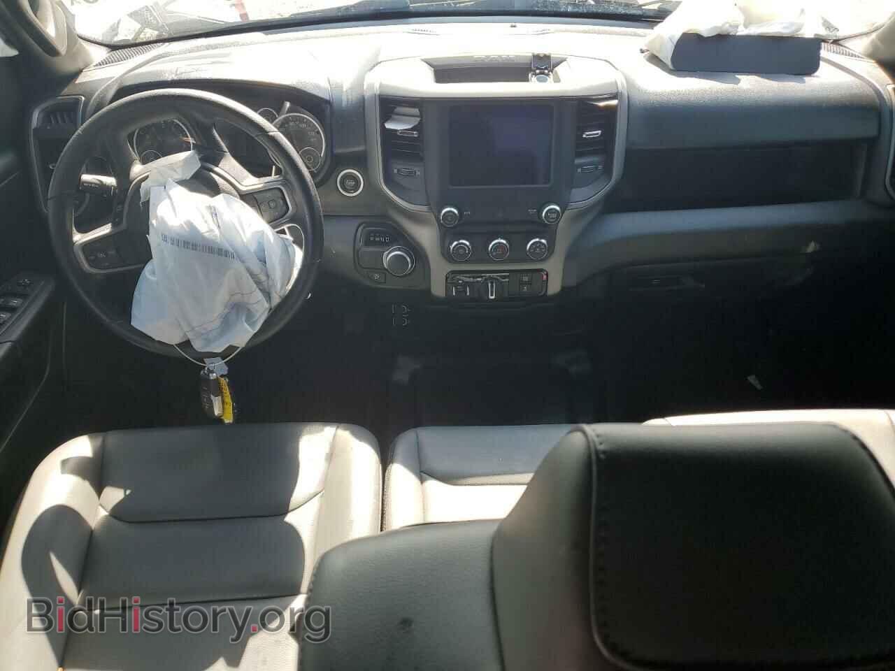 2024 RAM 1500 - VIN: 1C6RRECT8RN231817 - Фото 9