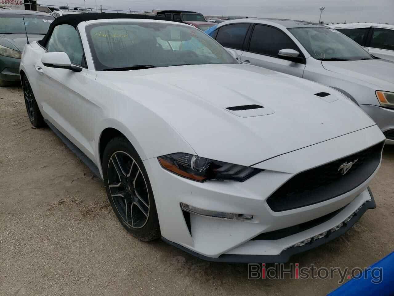 Photo 1FATP8UH9J5155647 - FORD MUSTANG 2018