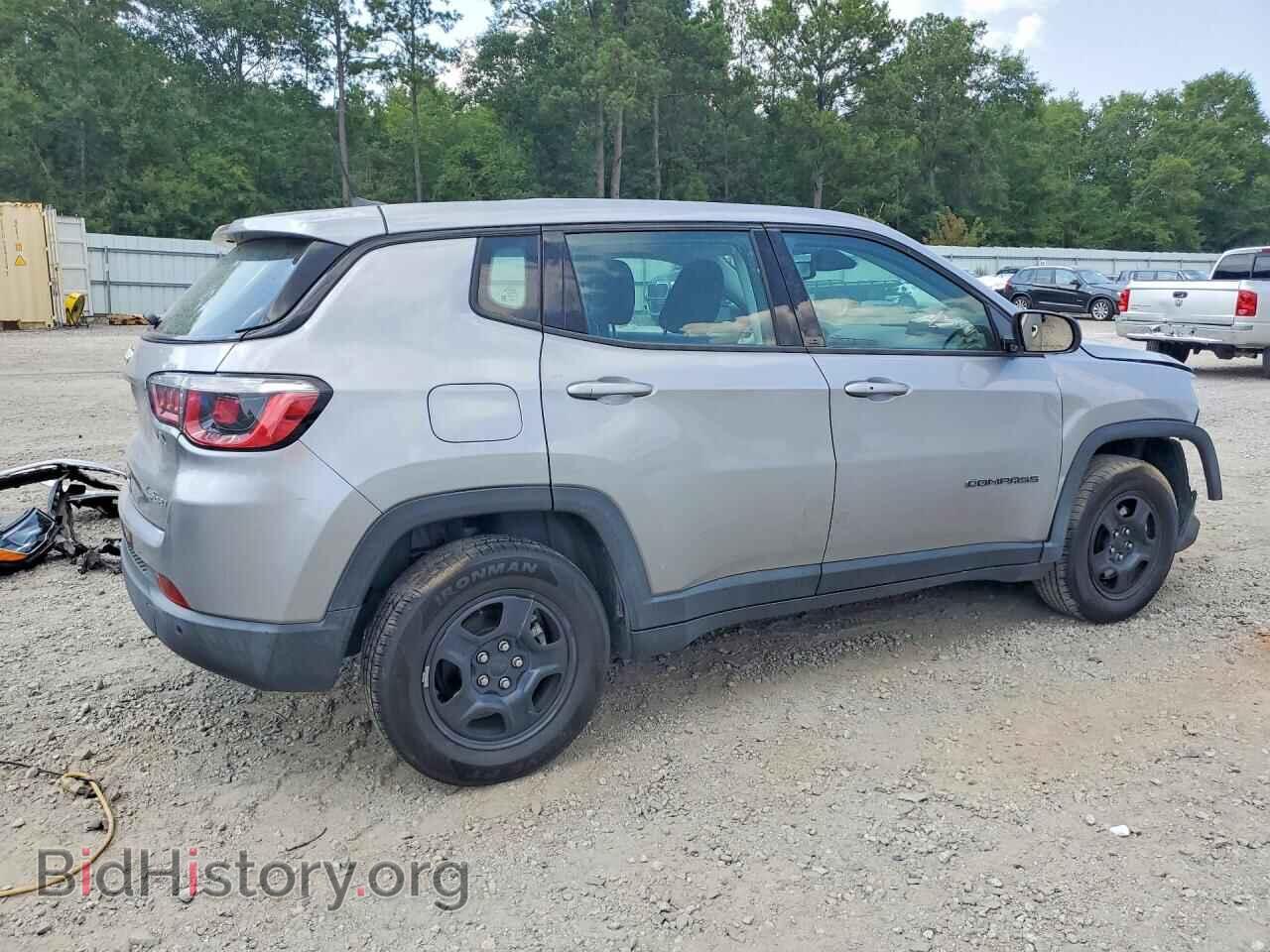 2018 JEEP COMPASS - VIN: 3C4NJCAB2JT495035 - Photo 3