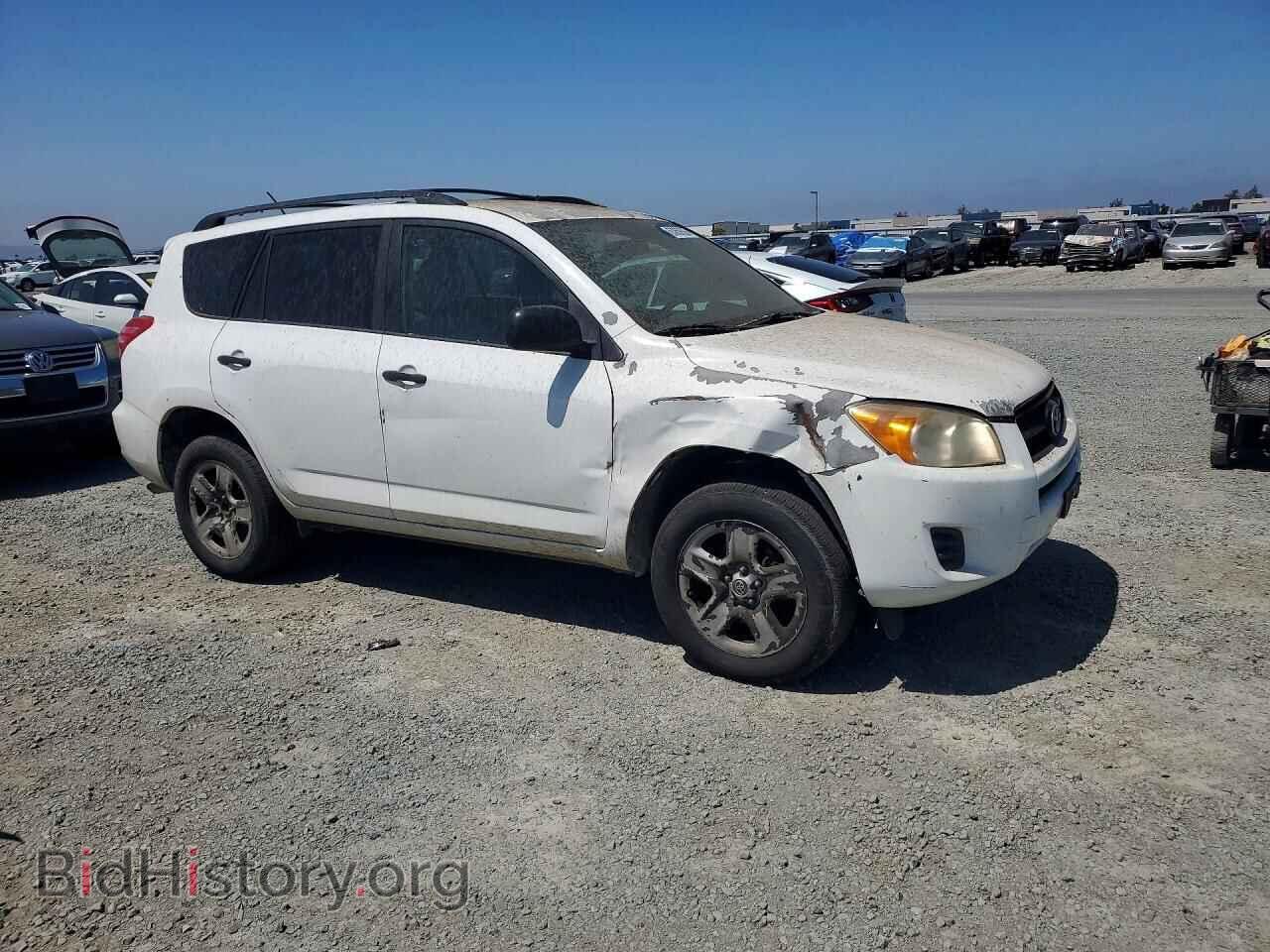 2011 TOYOTA RAV4 - VIN: 2T3KF4DV6BW094176 - Фото 4