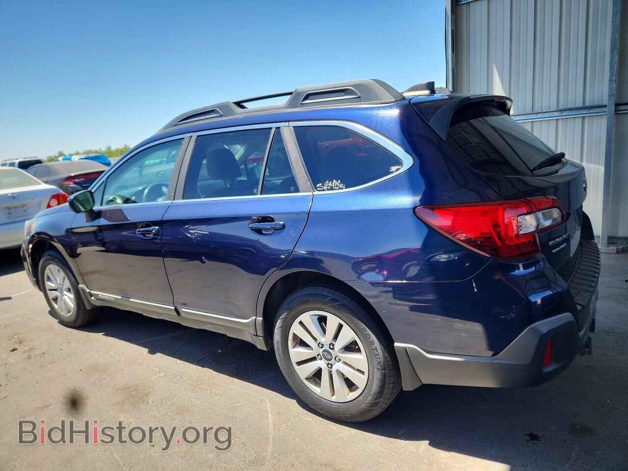 2018 SUBARU OUTBACK - VIN: 4S4BSADC8J3202870 - Photo 2