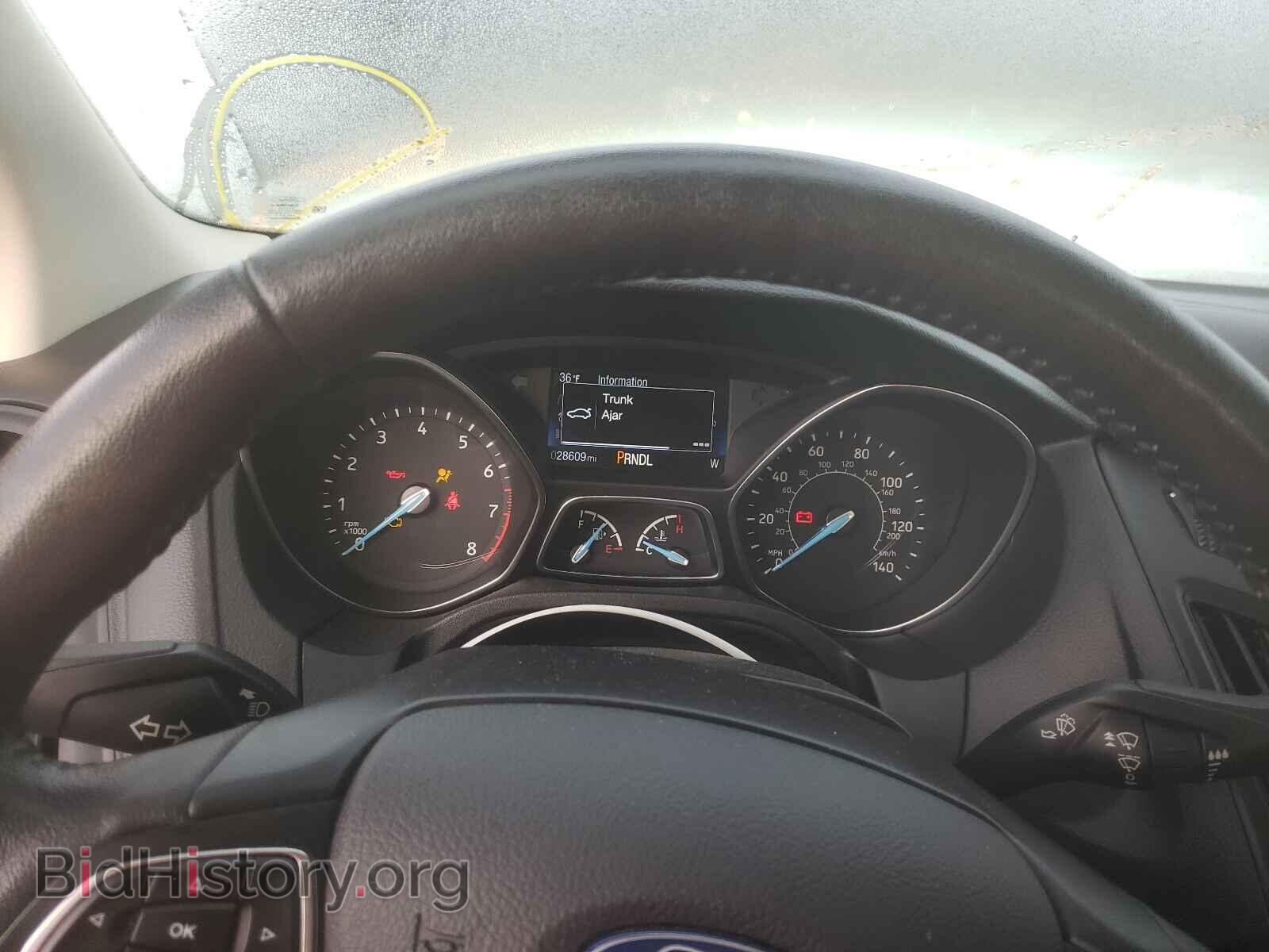 2018 FORD FOCUS - VIN: 1FADP3F29JL203076 - Photo 8