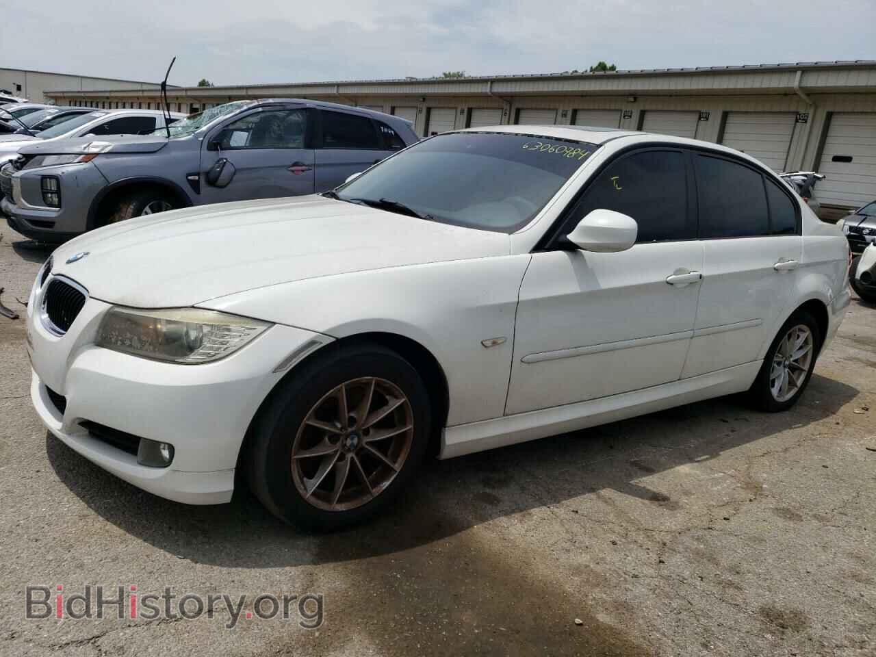 Photo WBAPH7C53AE129794 - BMW 3 SERIES 2010